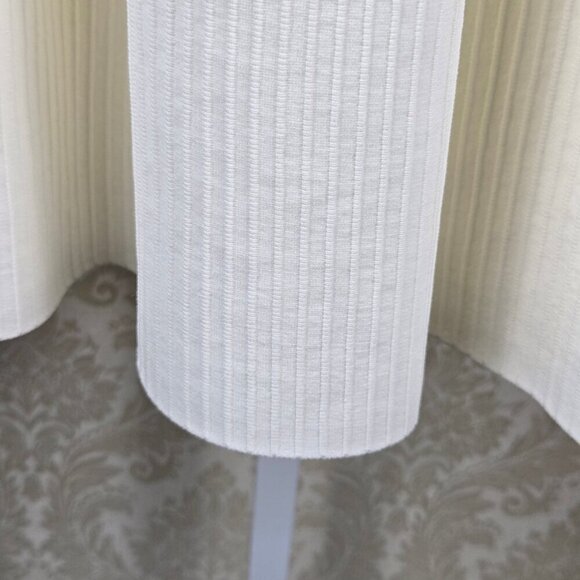 Olivaceous Size Large Cream Textured Skater Circle Skirt Elastic Waist NWT - Picture 4 of 11